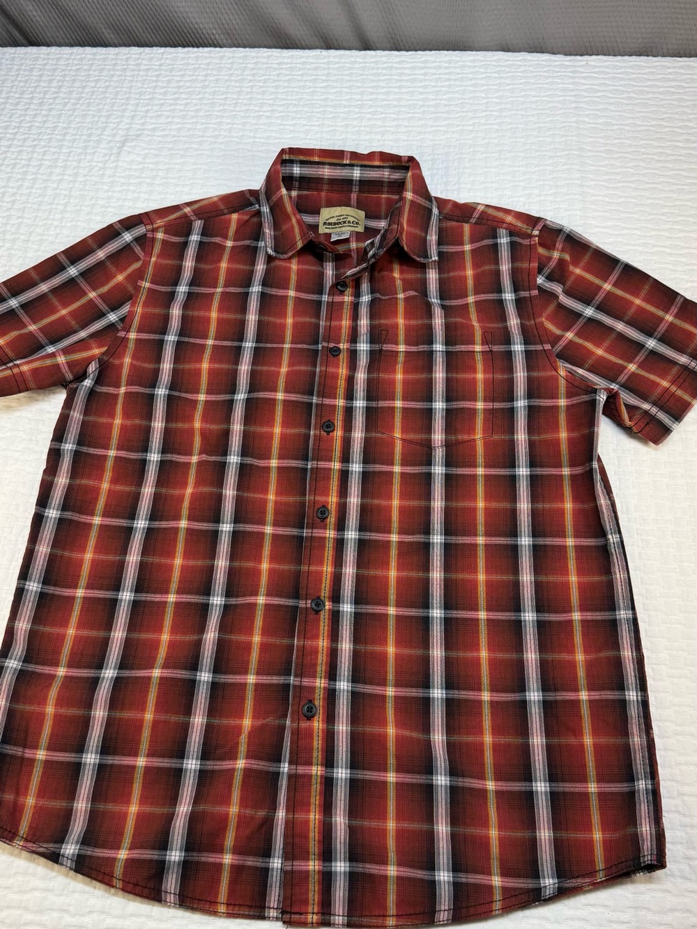 Vintage Sears Robuck & Co. Men's Red Plaid Short-Sleeve Button-Up Shirt Size S